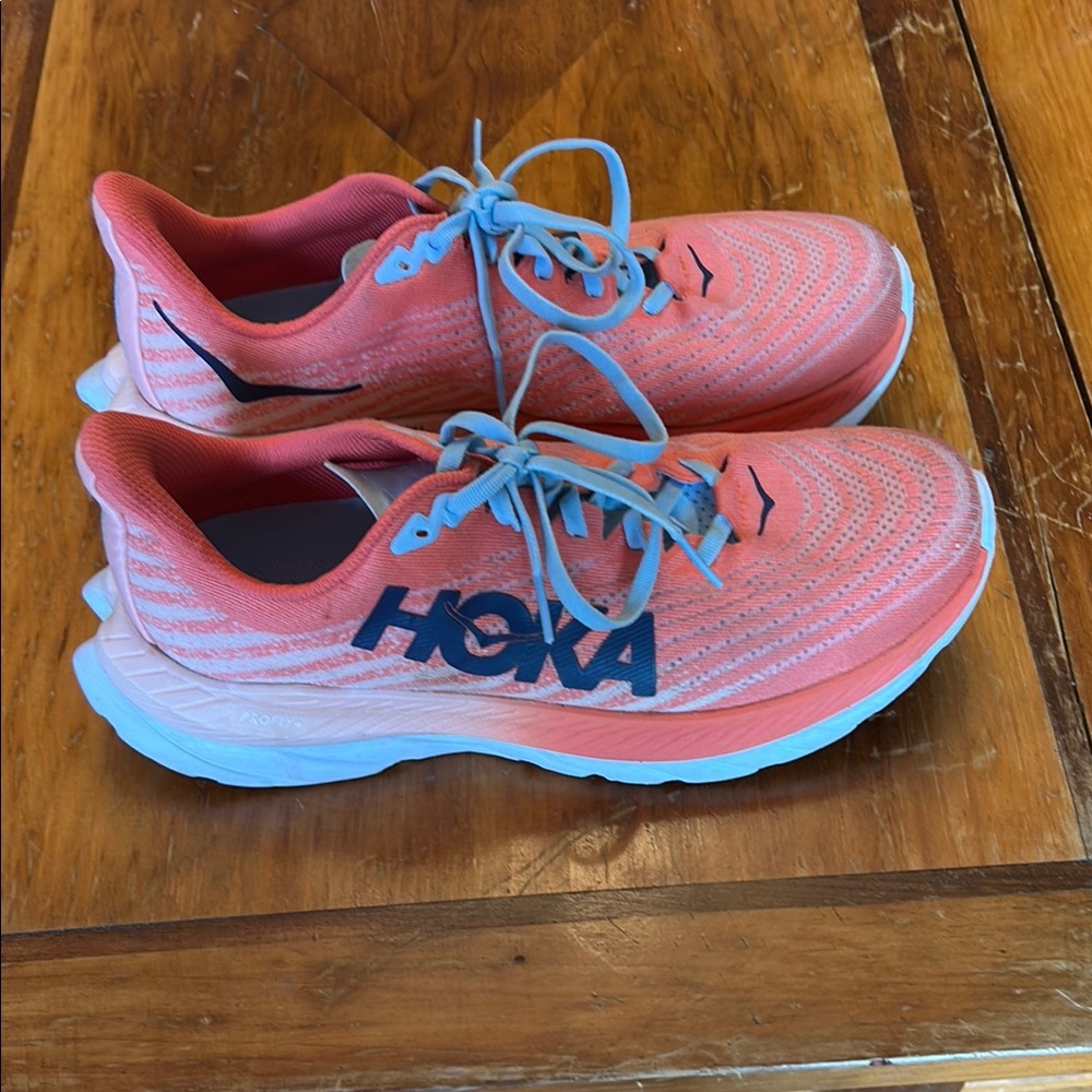 Hoka Mach 5